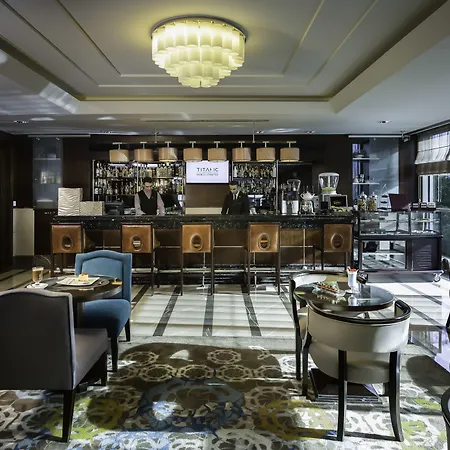 泰坦尼克港口巴克科伊酒店 酒店