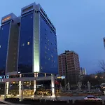 Hotell Titanic Port Bakirkoy