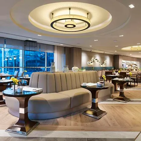 Hotell Titanic Port Bakirkoy 5*
