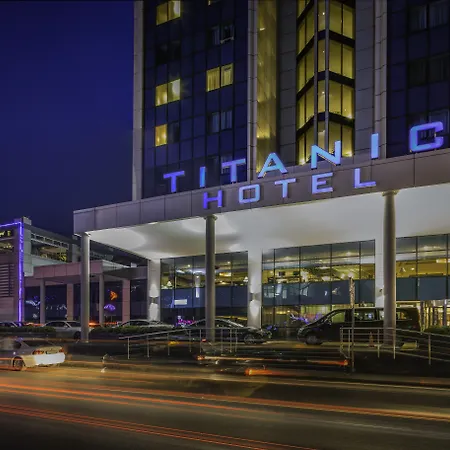 Titanic Port Bakirkoy מלון 5*