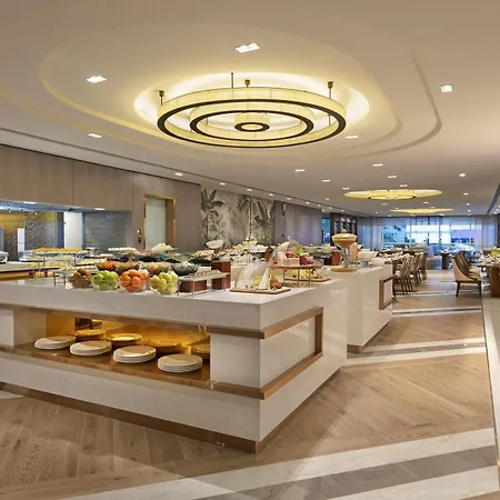 تايتانيك بورت باكيركوي فندق 5*