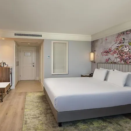 Titanic Port Bakirkoy מלון 5*