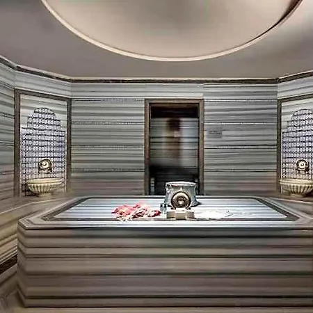 Titanic Port Bakirkoy 5* Istanbul