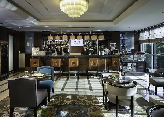 Titanic Port Bakirkoy Hotell